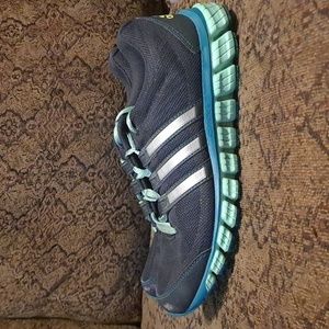 Adidas Adiprene + Women size 8 tennis shoes